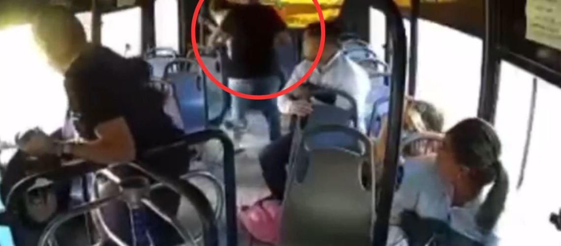 intedo de hurto en bus de barranquilla (1)