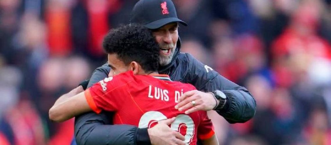 jurgen-klopp-y-luis-diaz_5838682_20220209122328