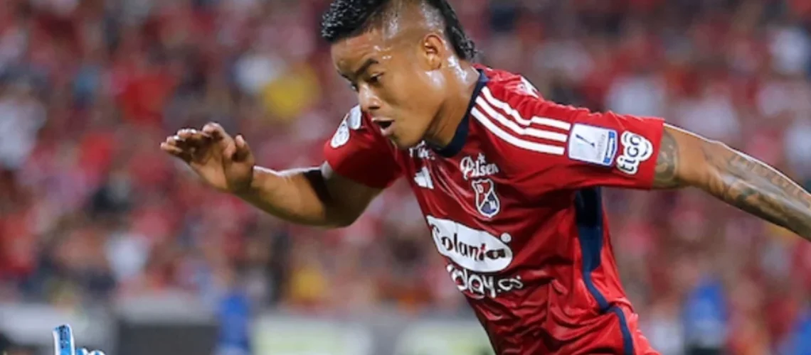 luis sandoval en medellin vs chico.jpg