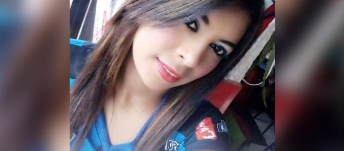 mujer herida bar centro