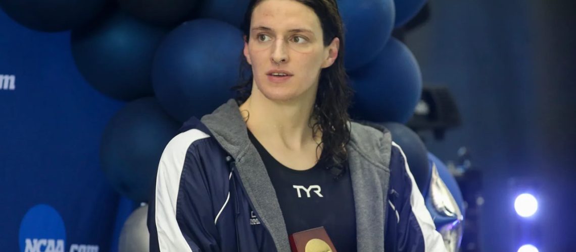 nadadora trans Grande