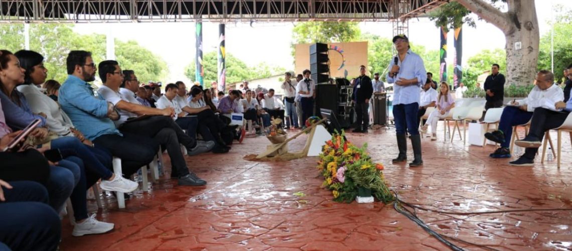 petro en santa lucia