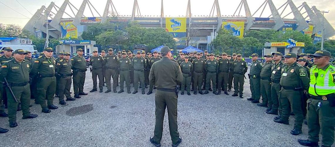policia-para-partido-colombia-vs-argentina-MJFKAS35LJBE3OLOQRA5BIX7XM