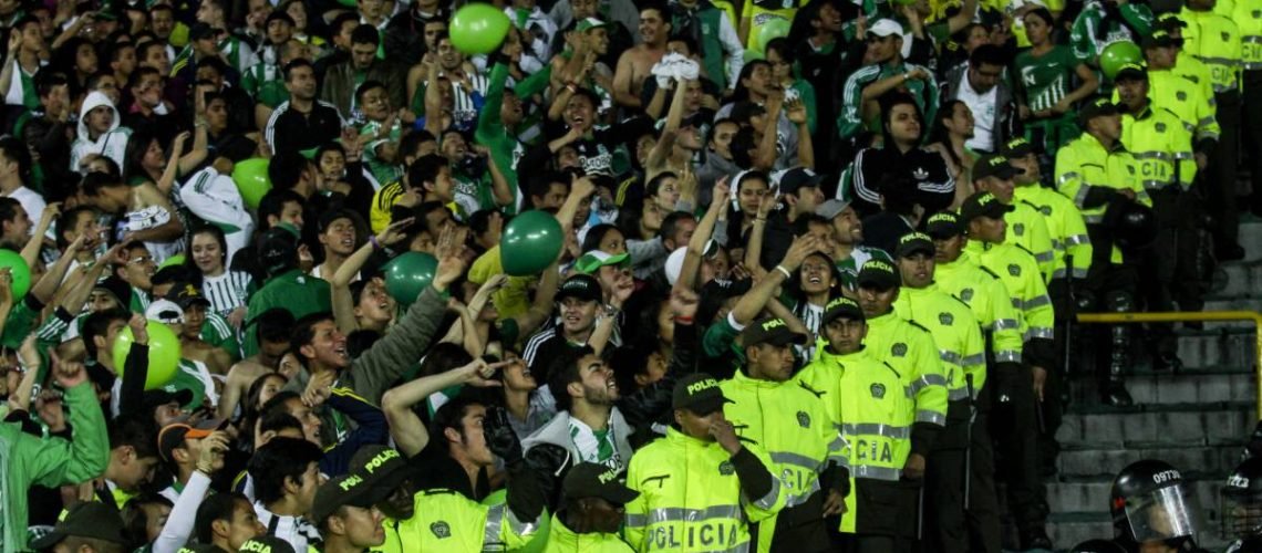 policias-estadio