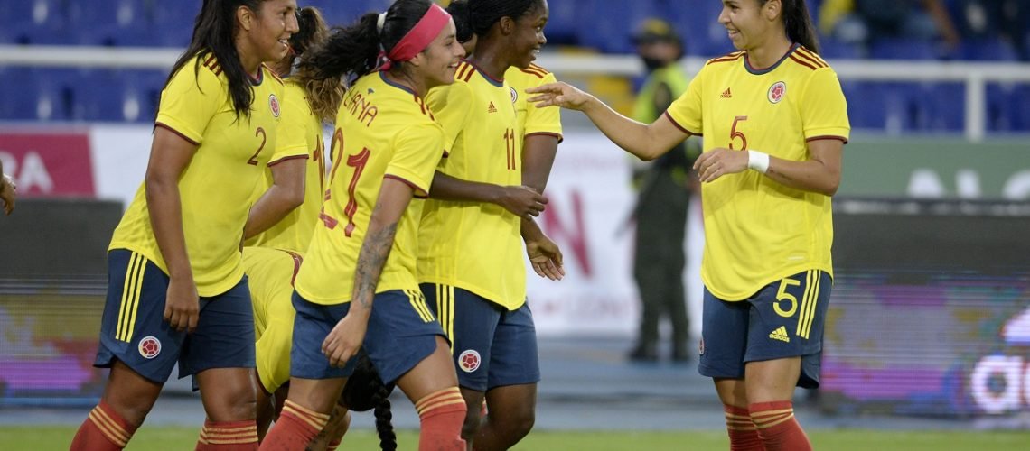 CALI. 23 de octubre de 2021. Las Selecciones femeninas de fútbol de Colombia y Chile se enfrentaron en el estadio Pascual Guerrero de Cali, en juego amistoso internacional. (Cortesía FCF)