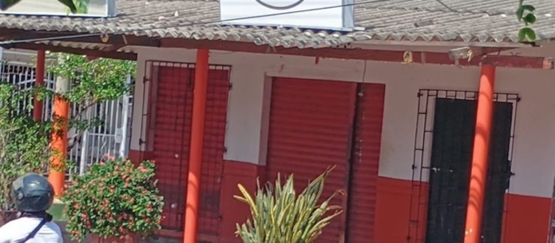 tienda san isidro Mediano